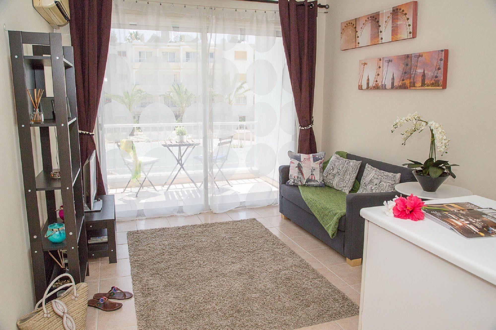 Paphos Love Nest Apartment מראה חיצוני תמונה