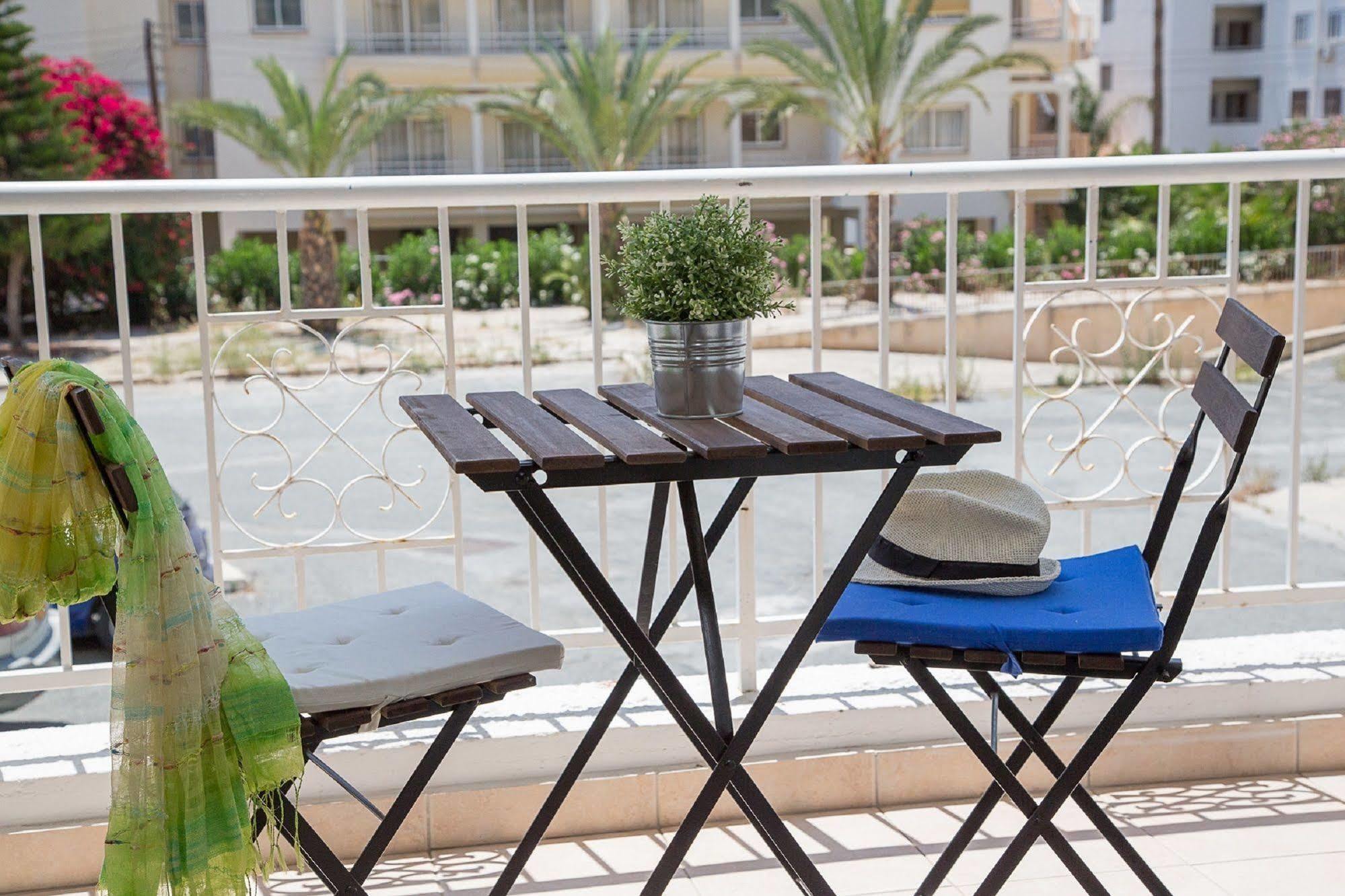 Paphos Love Nest Apartment מראה חיצוני תמונה